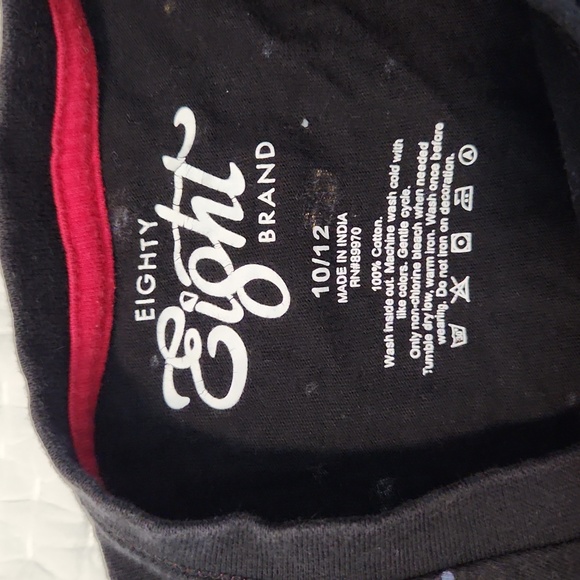 Boys tshirt - Picture 2 of 2